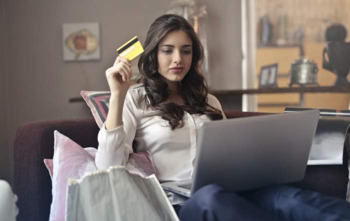 quale tipo di raccomandata spedire online